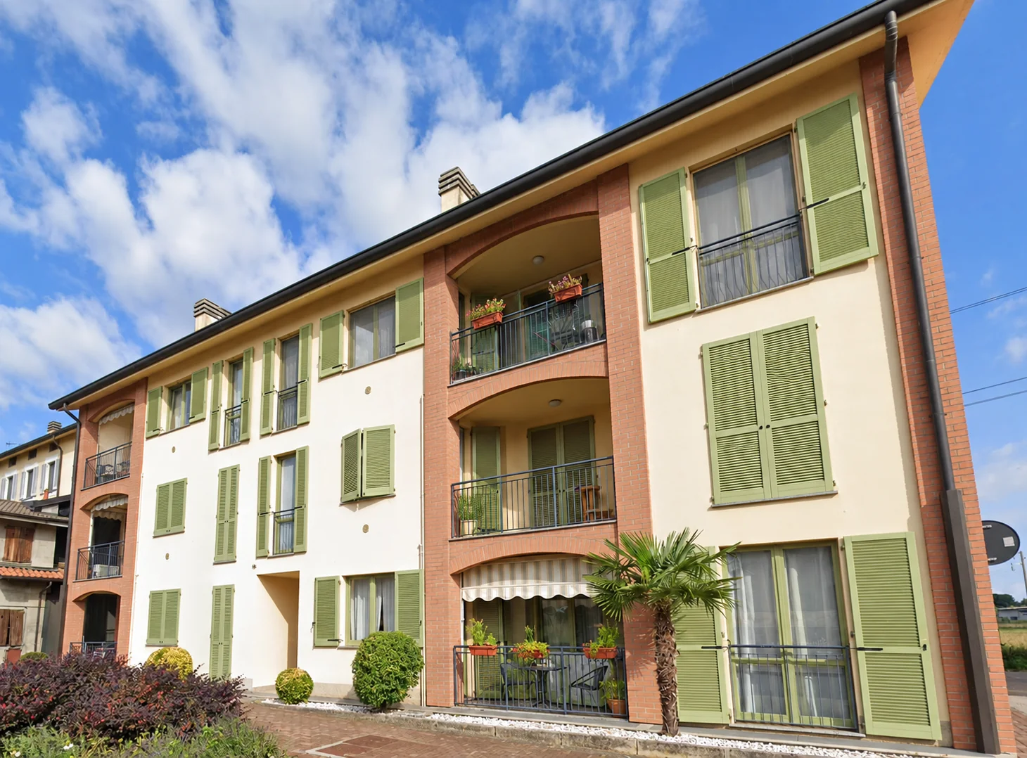 Edificio condominiale 9